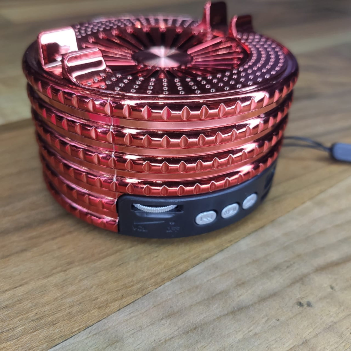 مكبر صوت بلوتوث HYL-922 عالي الجودة مع راديو