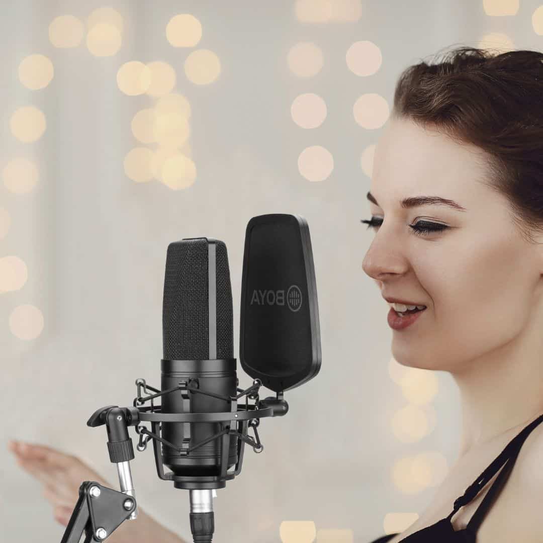 BY-M1000 MICROPHONE À CONDENSATEUR MULTI-MODÈLES À GRAND DIAPHRAGME