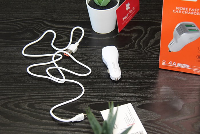 Chargeur voiture 2.4A avec micro câble 2 ports modèle U7-20