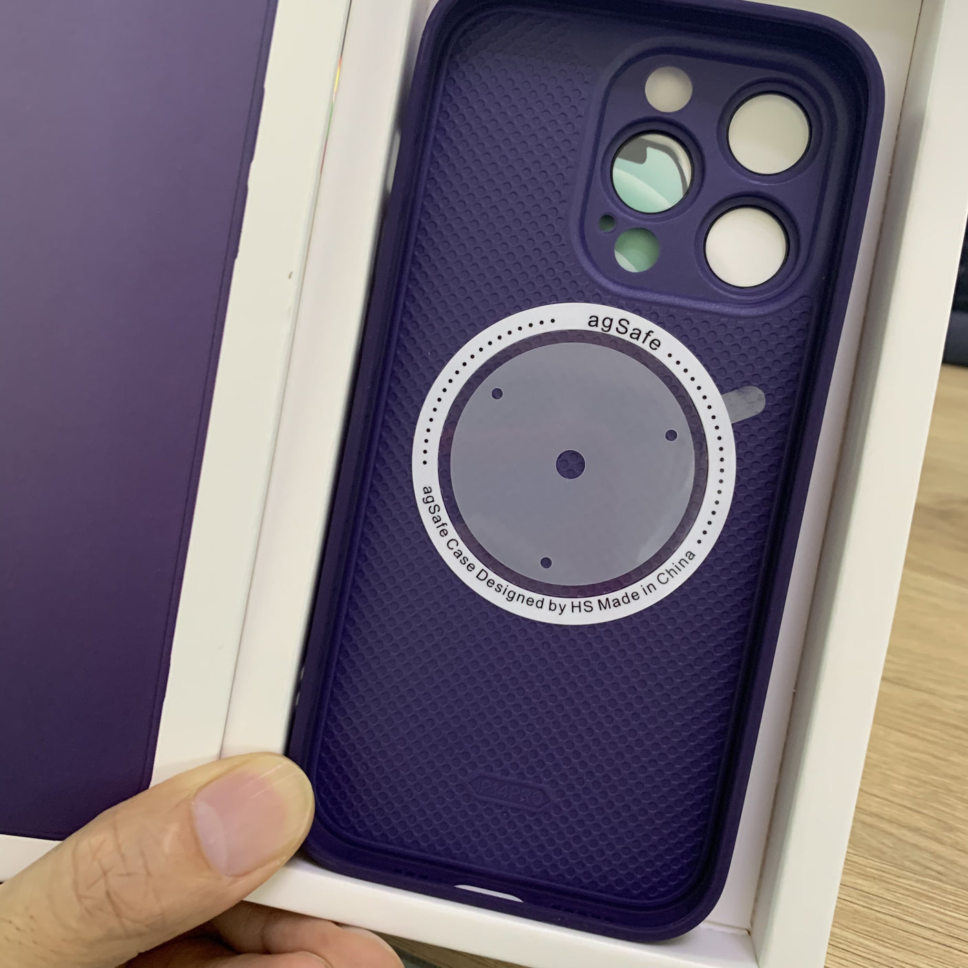 Coque en silicone avec MagSafe pour iPhone 11, 12, 13 et 14 Pro Max - Verre dépoli