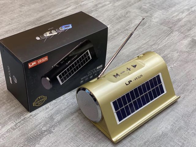 LP-V9 SUN TWS haut-parleur portable Bluetooth sans fil / rechargeable solaire / Super basse / Radio FM / fente TF / clé USB