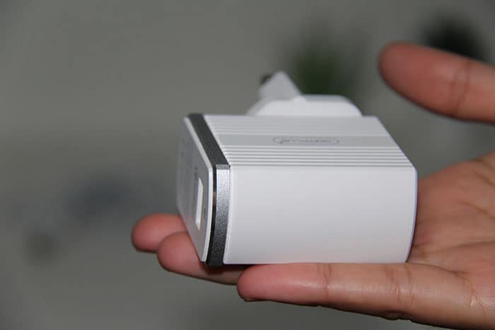 Digitplus Travel Charger Covert Design - Q3.0 Chargeur Rapide Digit Plus USB MICRO blanc