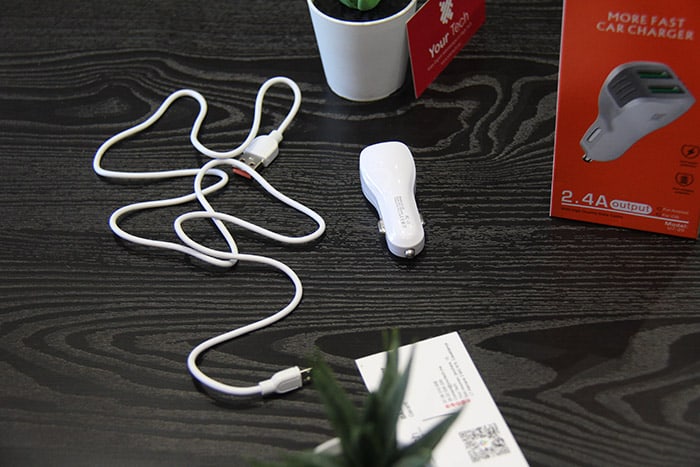 Chargeur voiture 2.4A avec micro câble 2 ports modèle U7-20