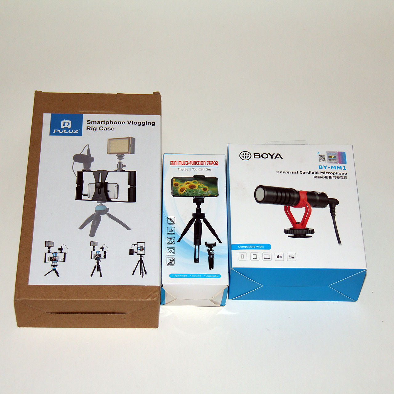 حزمة ميكروفون ومنصة مثبتة وحامل ثلاثي