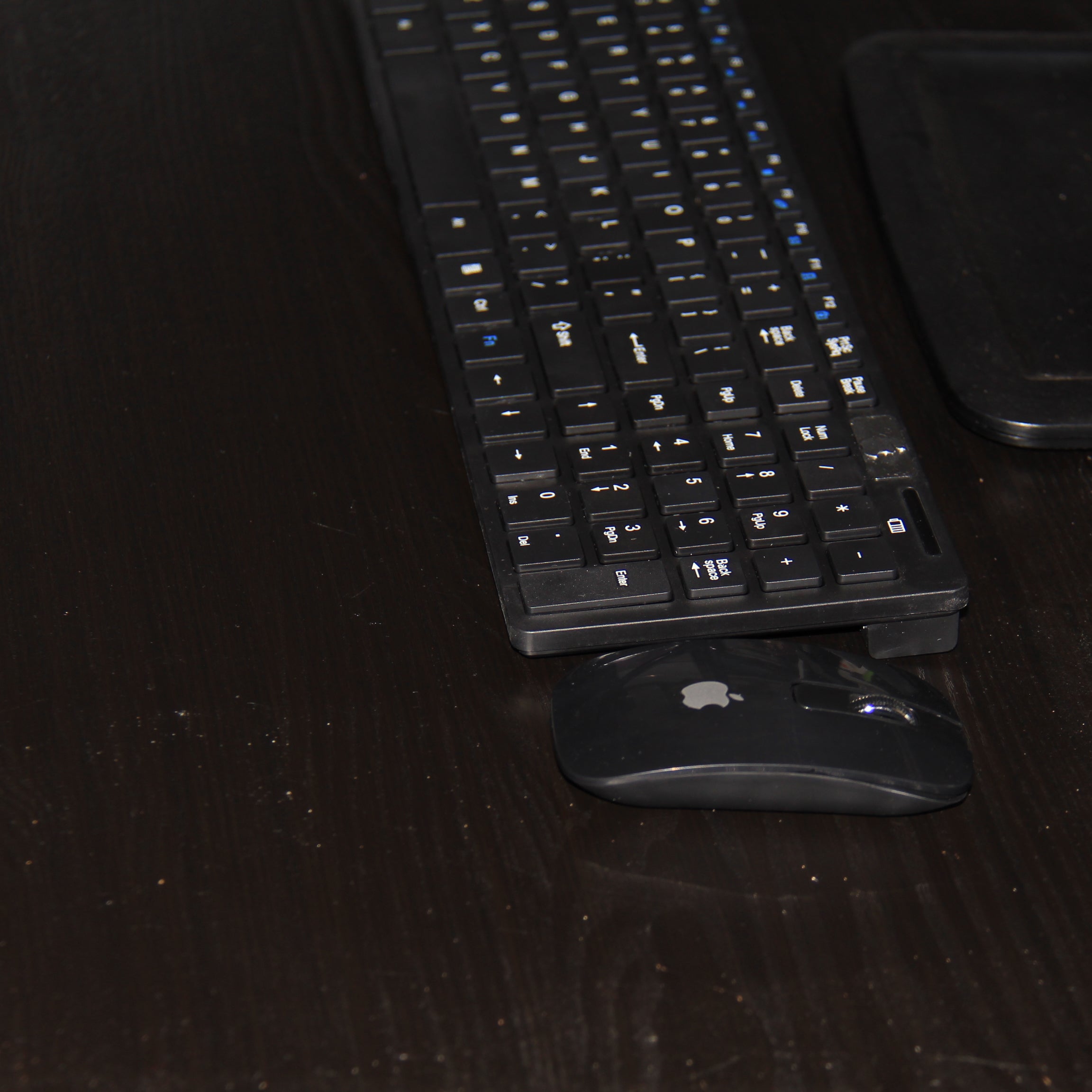 Clavie et souris sans fil 2.4GHz avec protection de clavie