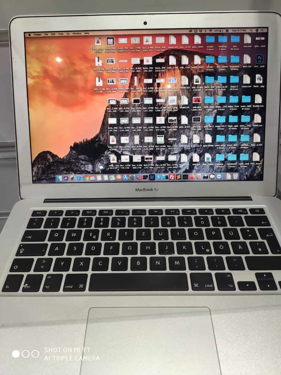 MacBook air core i7 1.7Ghz 8go Ram 256go SSD 2013